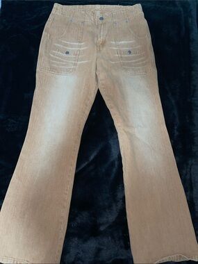 Wide-Leg Flare Jeans in Tan with Patch Pockets